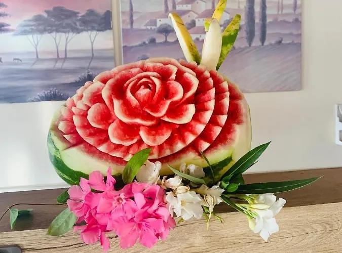 Holiday Hotel Szálloda