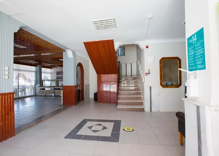 Holiday Hotel Szálloda Kusadası