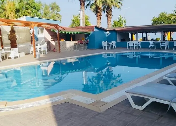 Holiday Hotel Szálloda Kusadası
